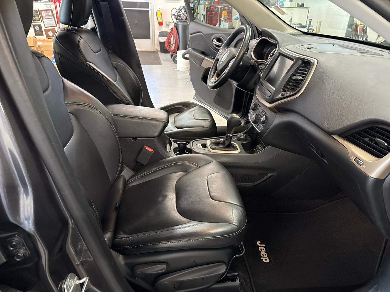 Jeep Cherokee Limited 4WD 2017