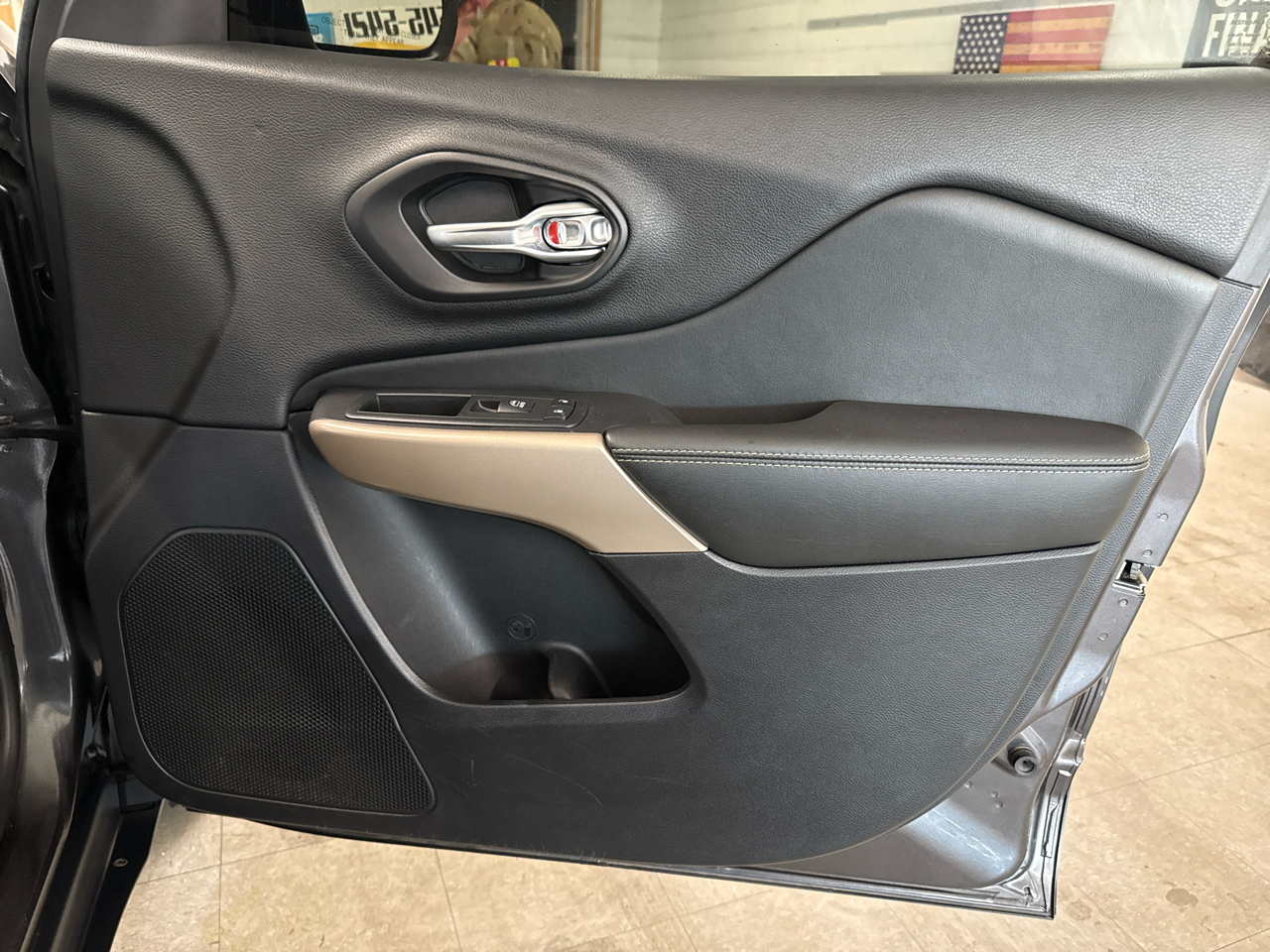 Jeep Cherokee Limited 4WD 2017