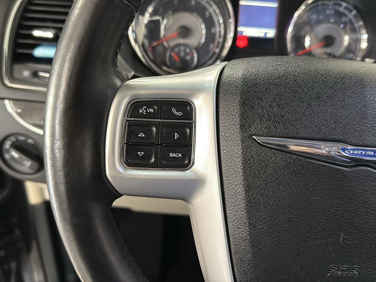 Chrysler Town & Country Touring-L 2016
