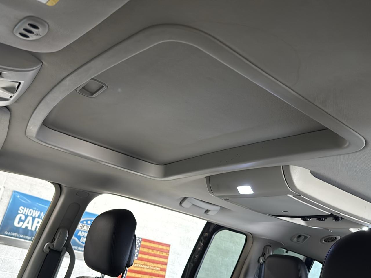 Chrysler Town & Country Touring-L 2016