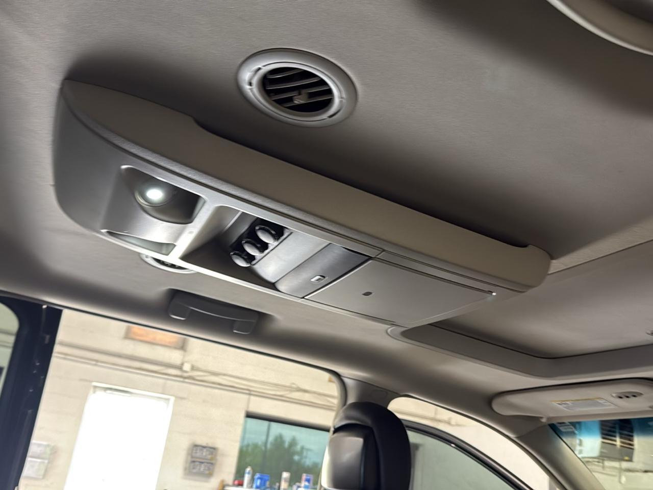 Chrysler Town & Country Touring-L 2016