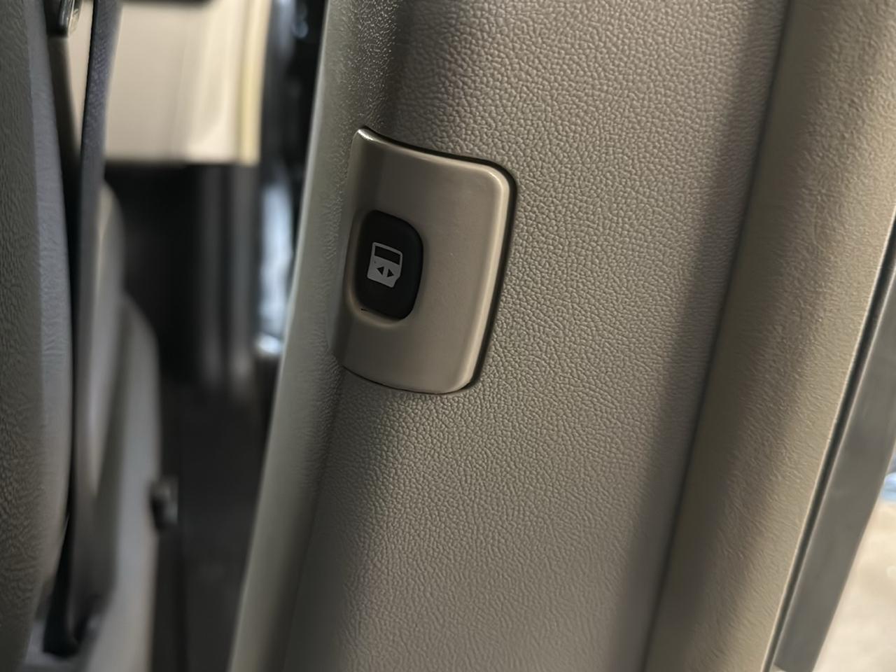 Chrysler Town & Country Touring-L 2016
