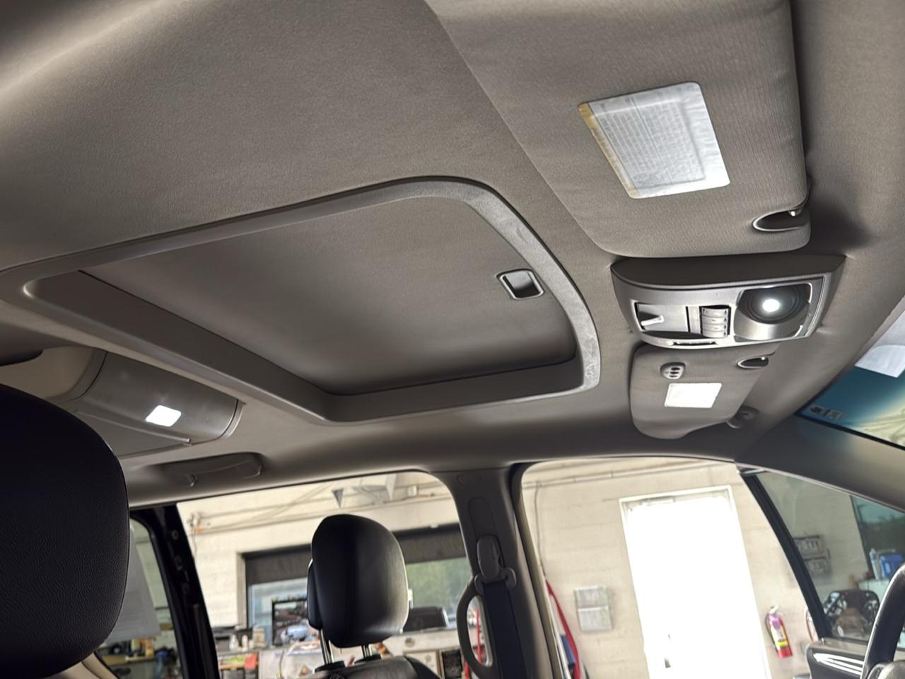 Chrysler Town & Country Touring-L 2016