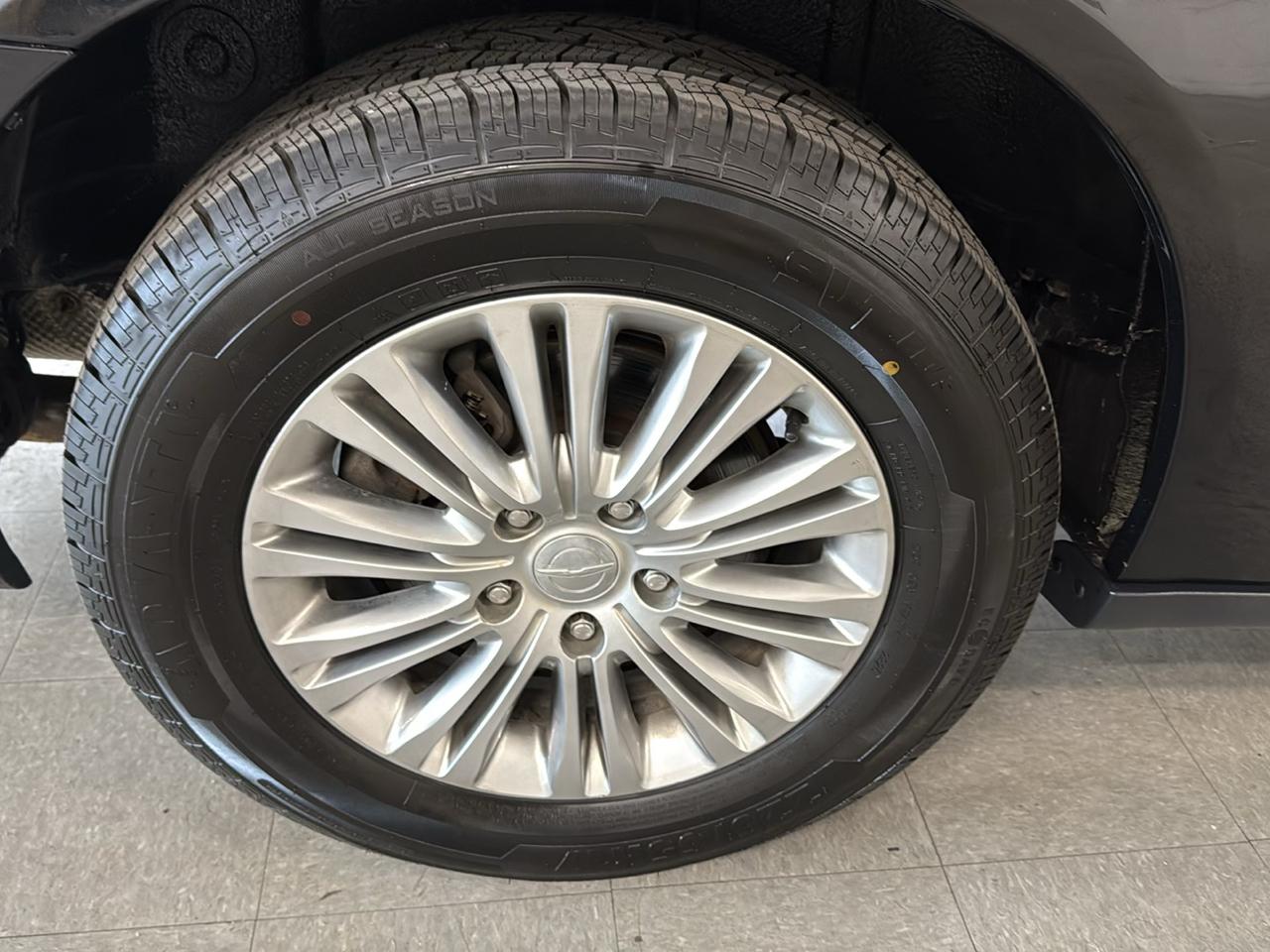 Chrysler Town & Country Touring-L 2016