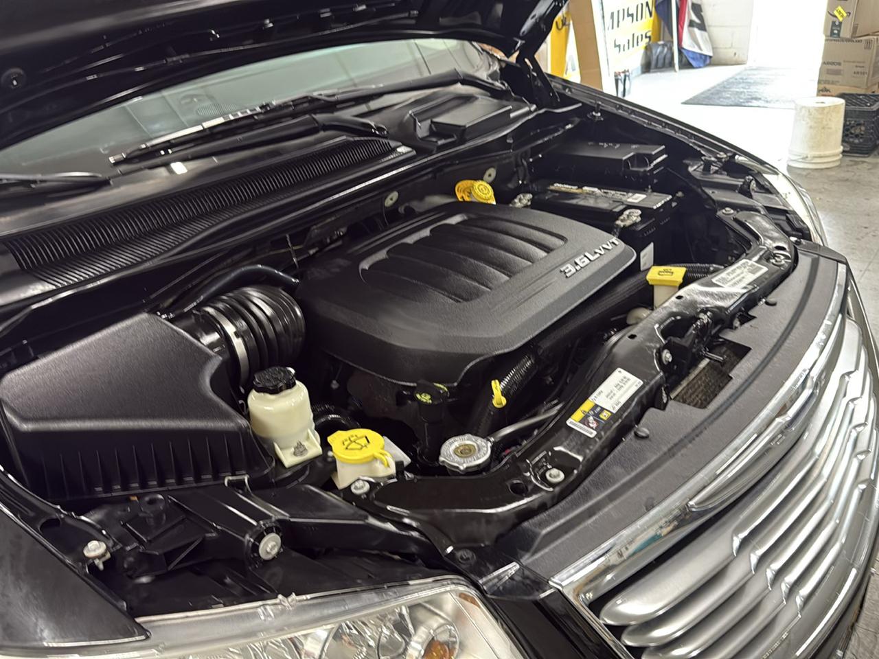 Chrysler Town & Country Touring-L 2016