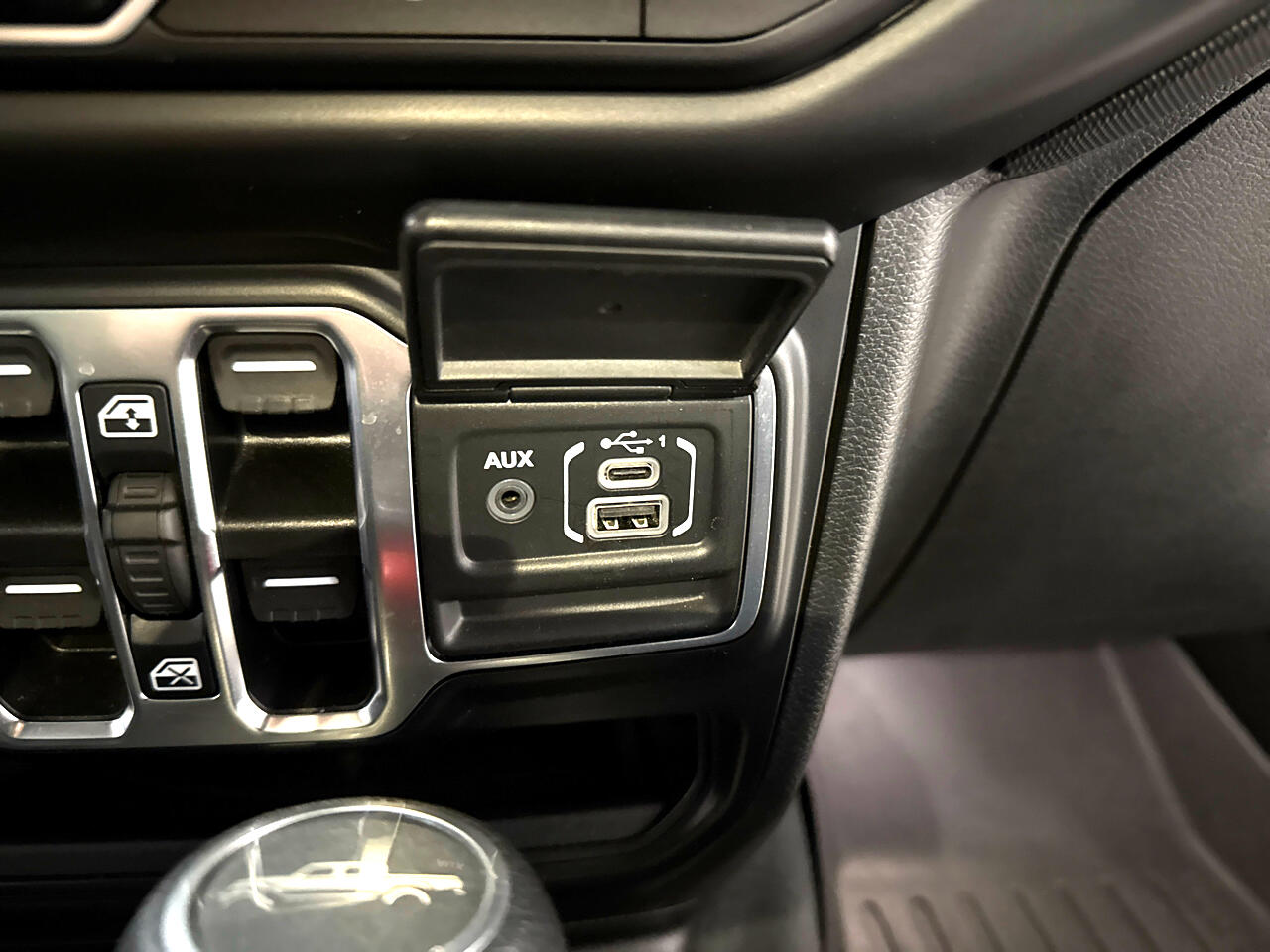 Jeep Gladiator Willys 4x4 2022