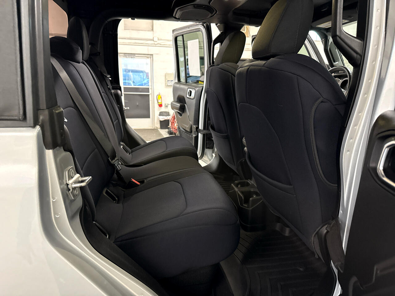 Jeep Gladiator Willys 4x4 2022