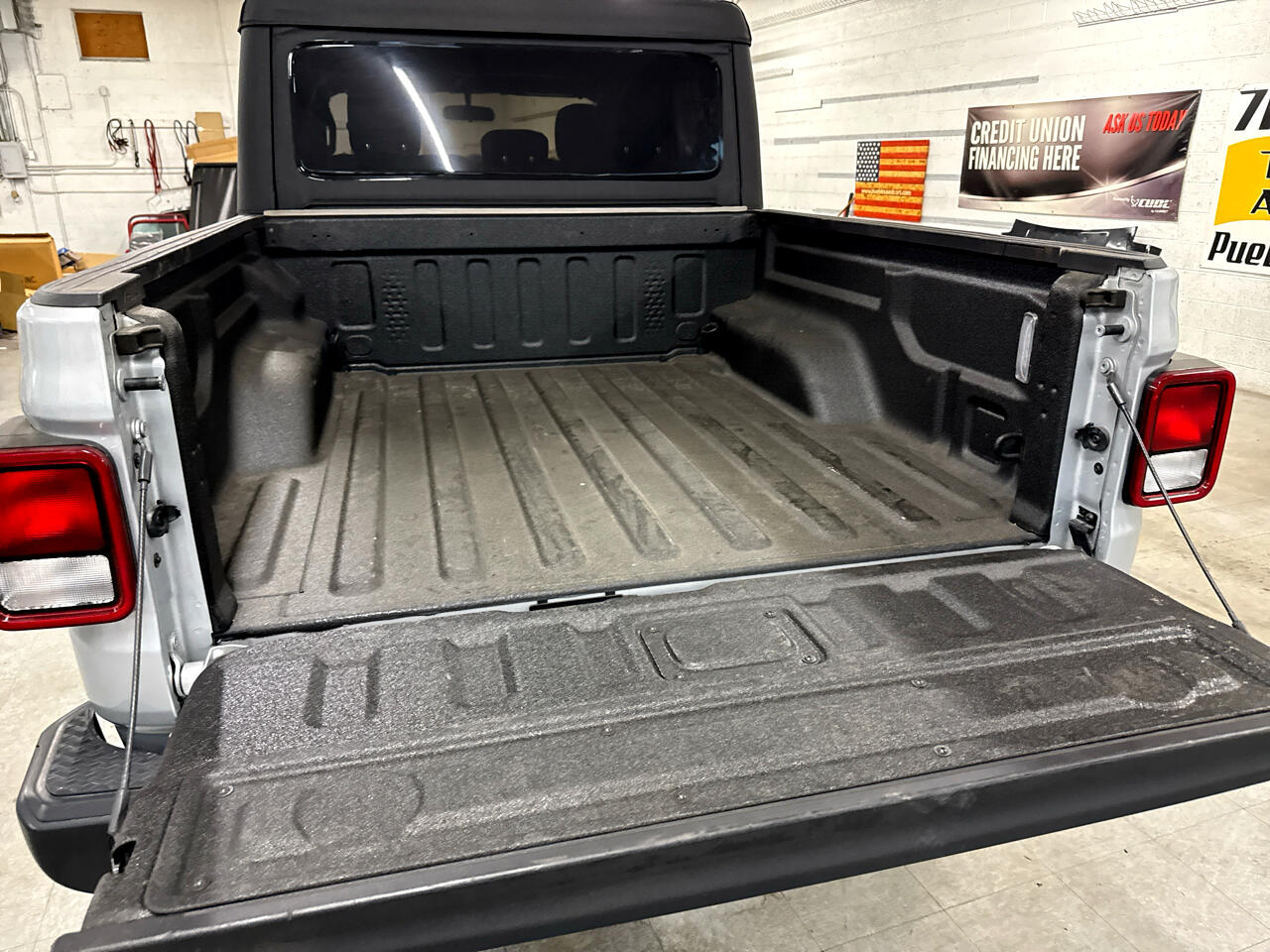 Jeep Gladiator Willys 4x4 2022