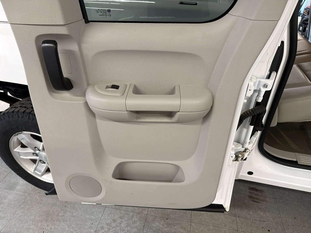 GMC Sierra 1500 SLE Ext. Cab 2WD 2011