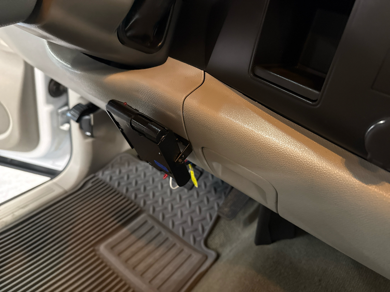 GMC Sierra 1500 SLE Ext. Cab 2WD 2011