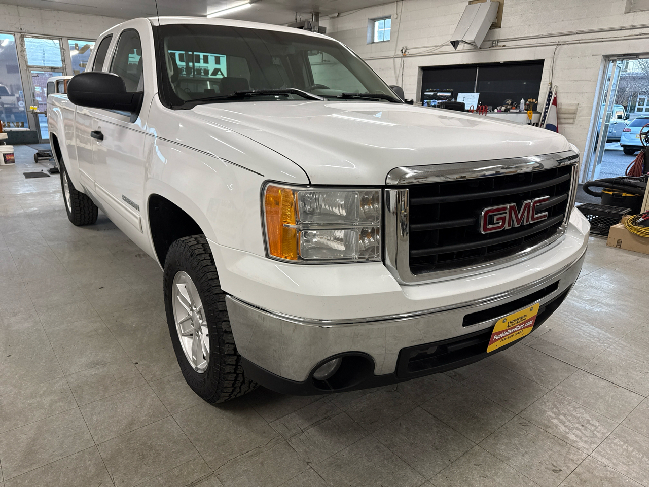 GMC Sierra 1500 SLE Ext. Cab 2WD 2011