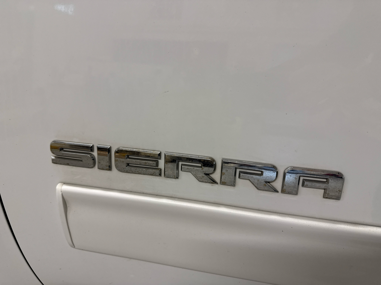 GMC Sierra 1500 SLE Ext. Cab 2WD 2011