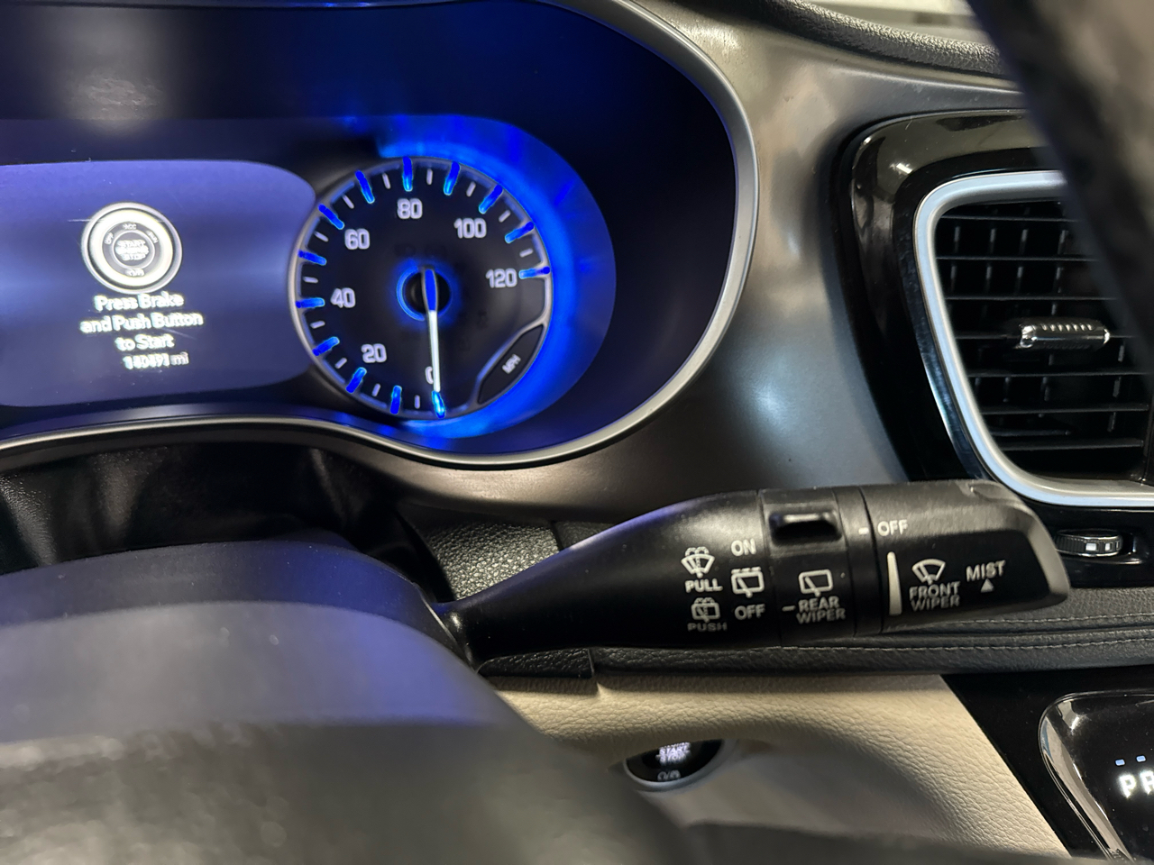 Chrysler Pacifica Limited 2018