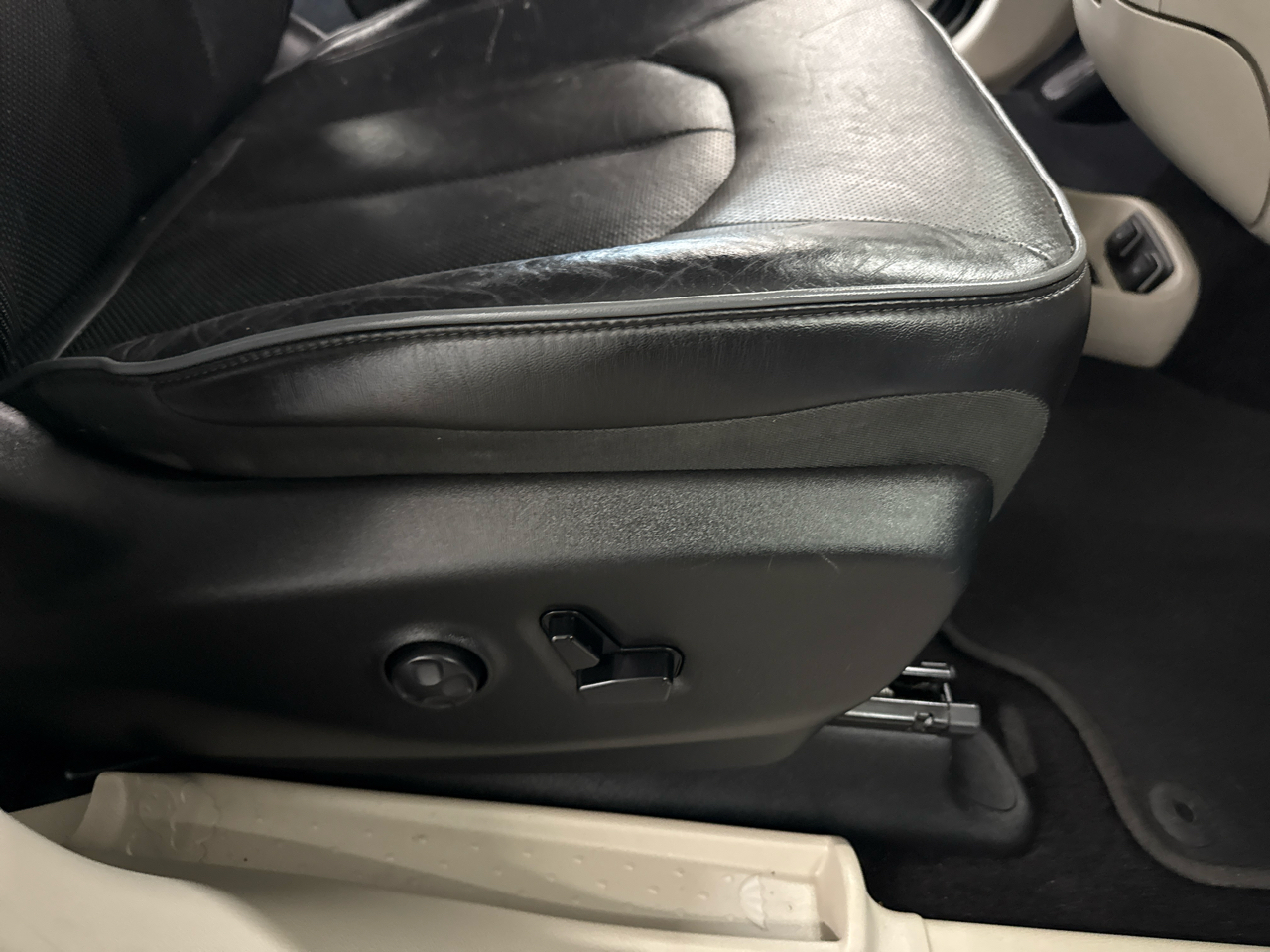 Chrysler Pacifica Limited 2018