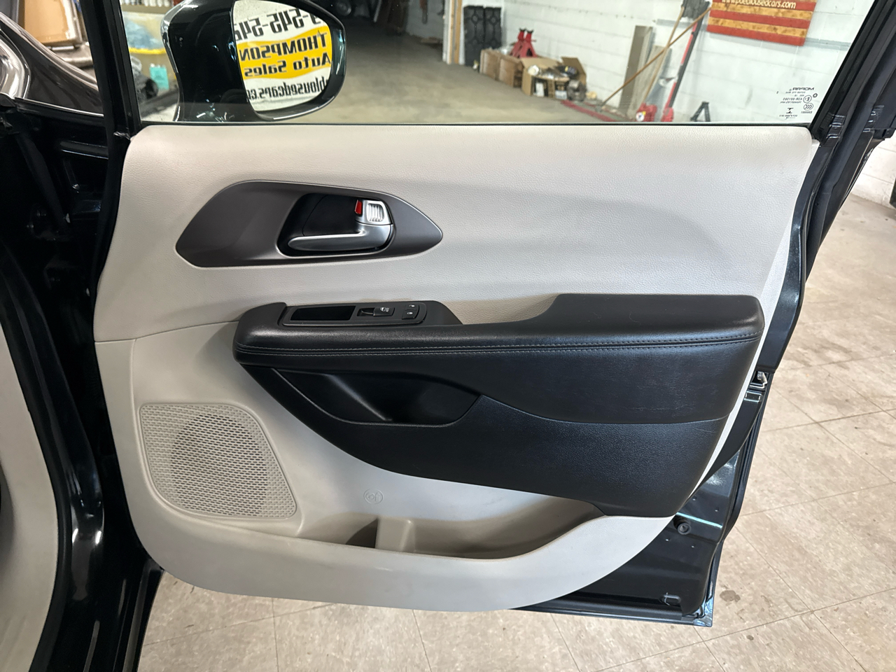 Chrysler Pacifica Limited 2018