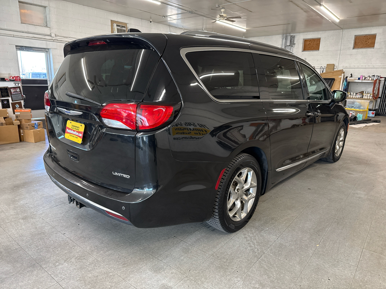 Chrysler Pacifica Limited 2018