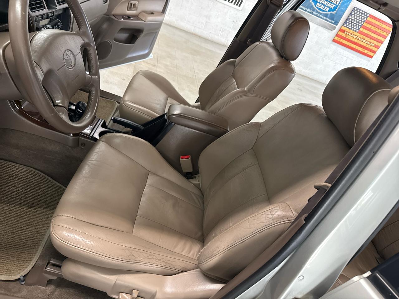 Toyota 4Runner Limited 4WD 2001