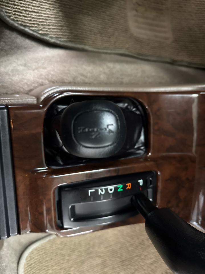 Toyota 4Runner Limited 4WD 2001