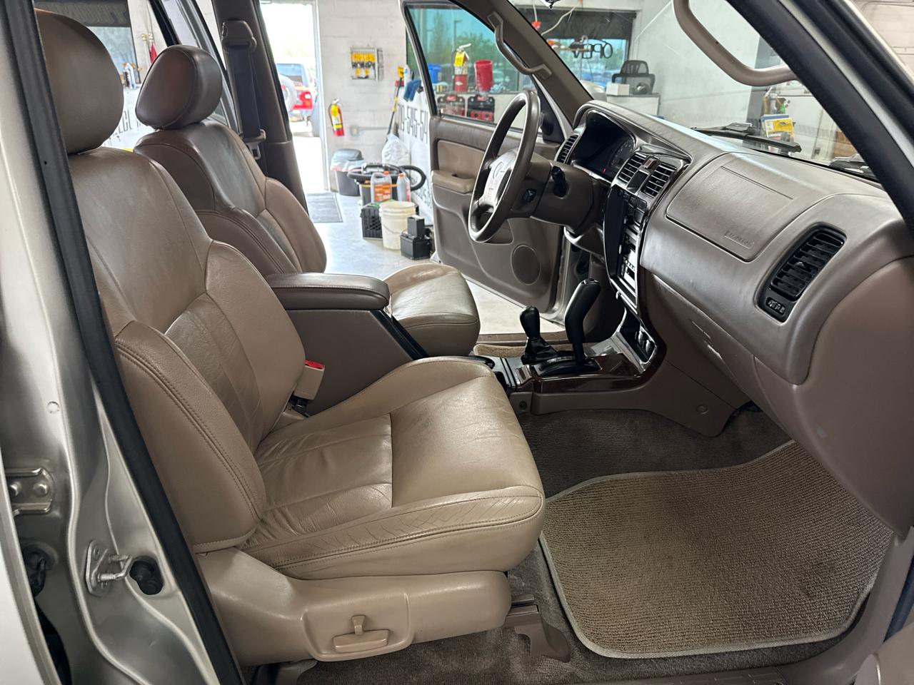 Toyota 4Runner Limited 4WD 2001