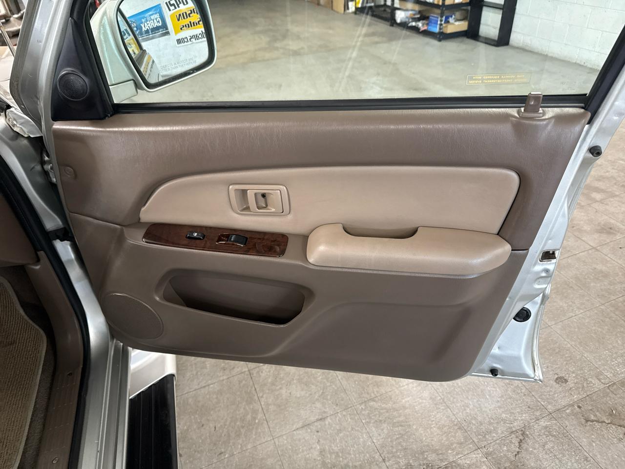 Toyota 4Runner Limited 4WD 2001