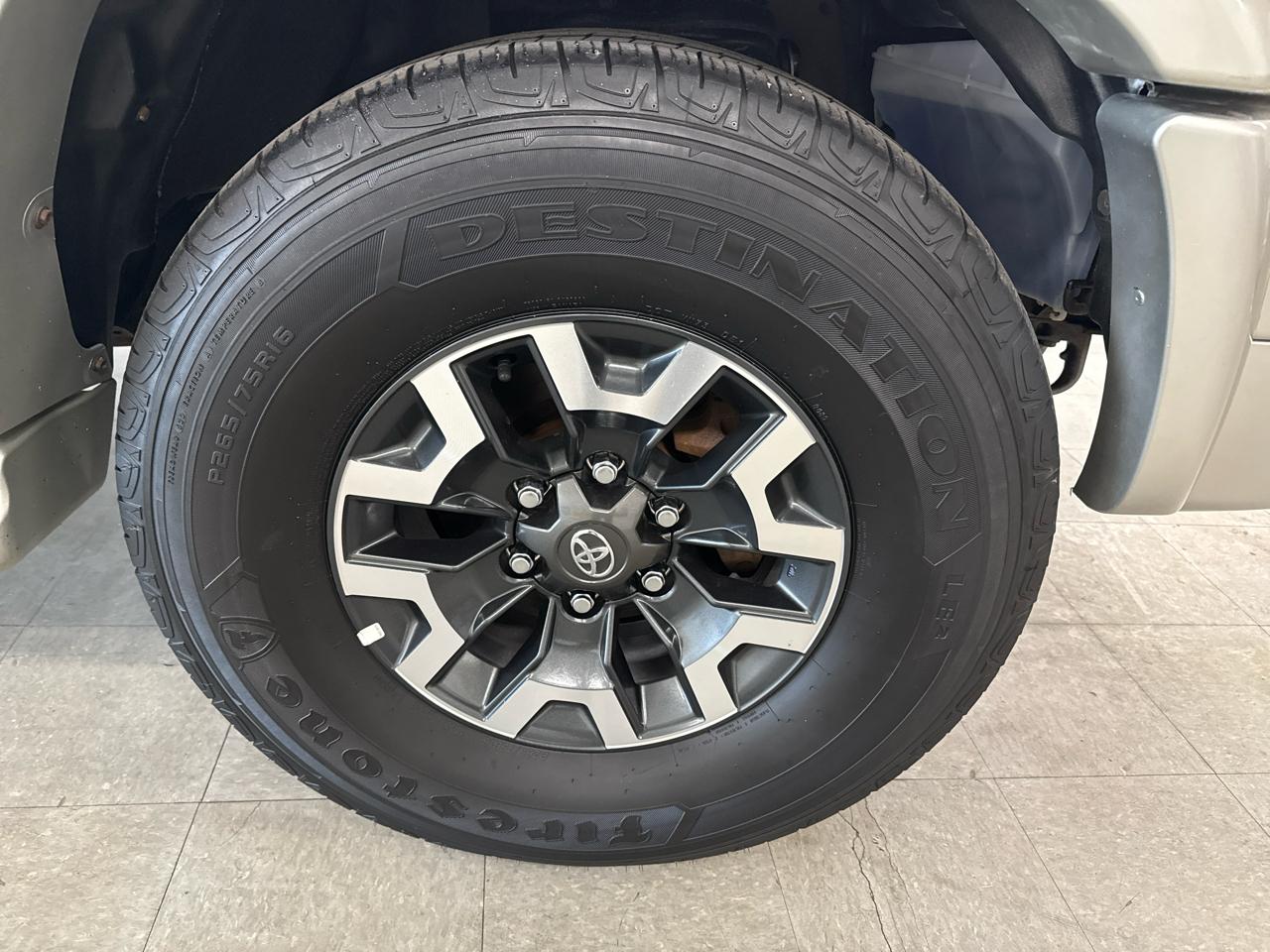 Toyota 4Runner Limited 4WD 2001