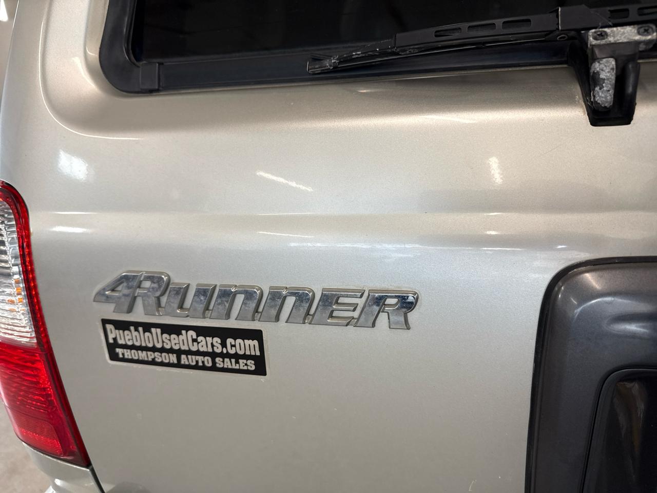 Toyota 4Runner Limited 4WD 2001