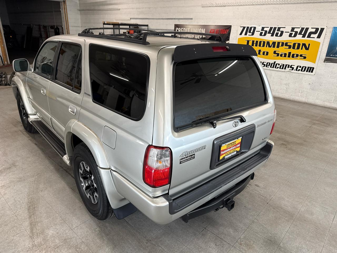 Toyota 4Runner Limited 4WD 2001