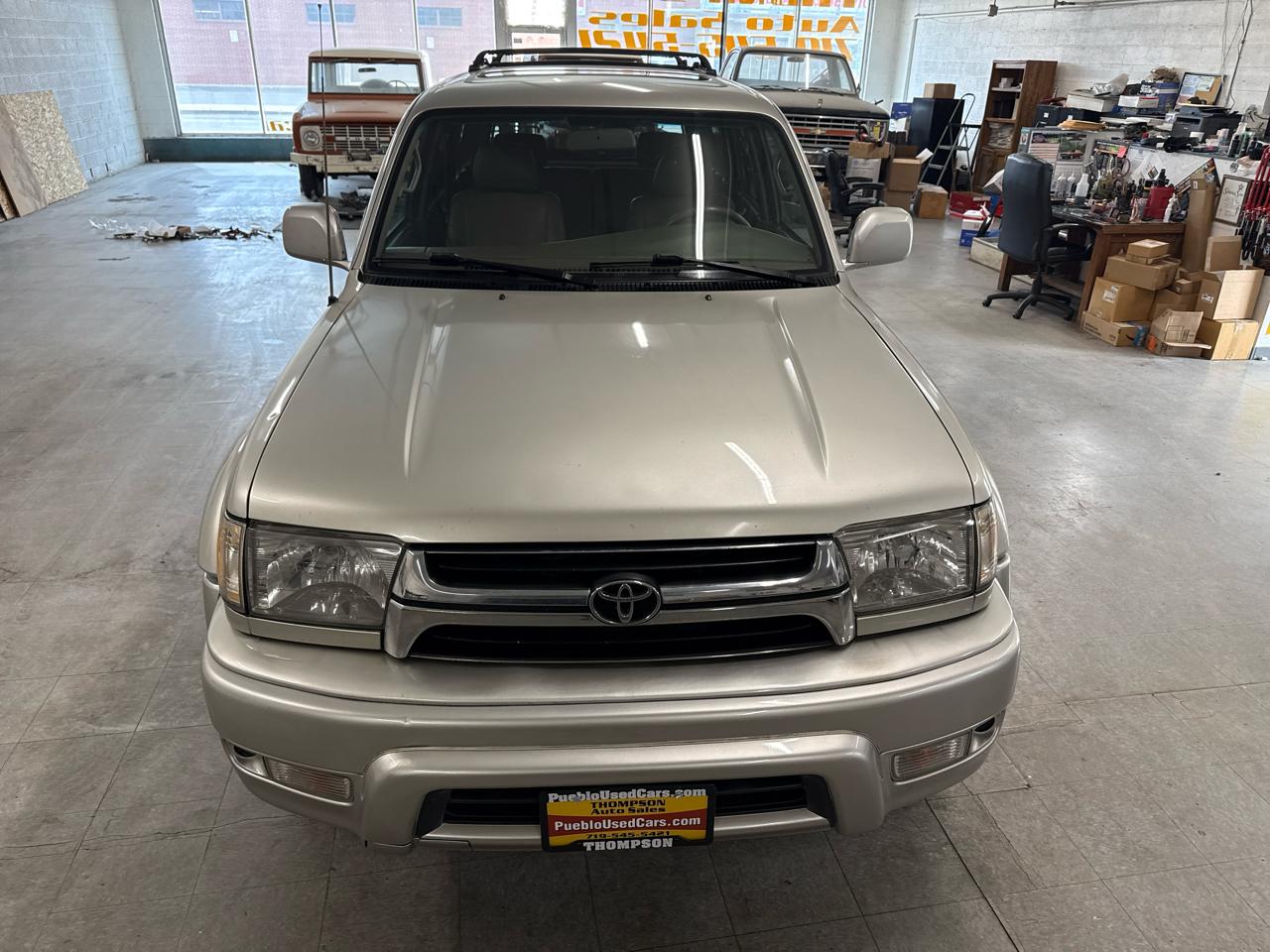 Toyota 4Runner Limited 4WD 2001