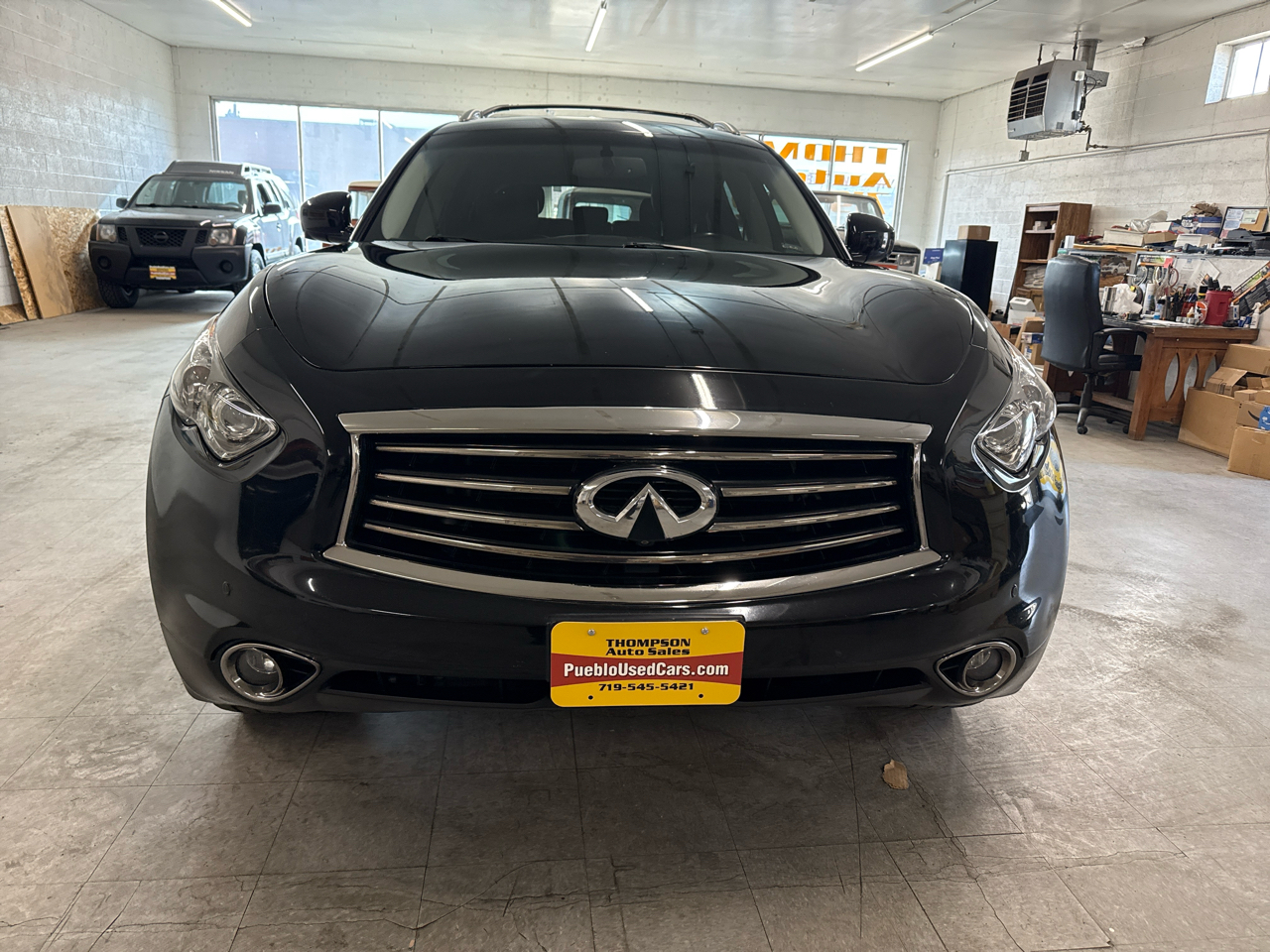 Infiniti FX35  2012