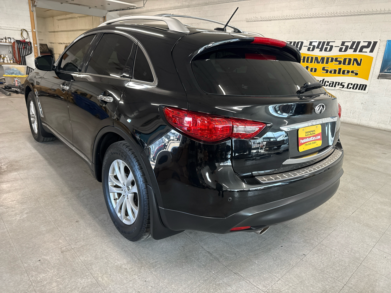 Infiniti FX35  2012