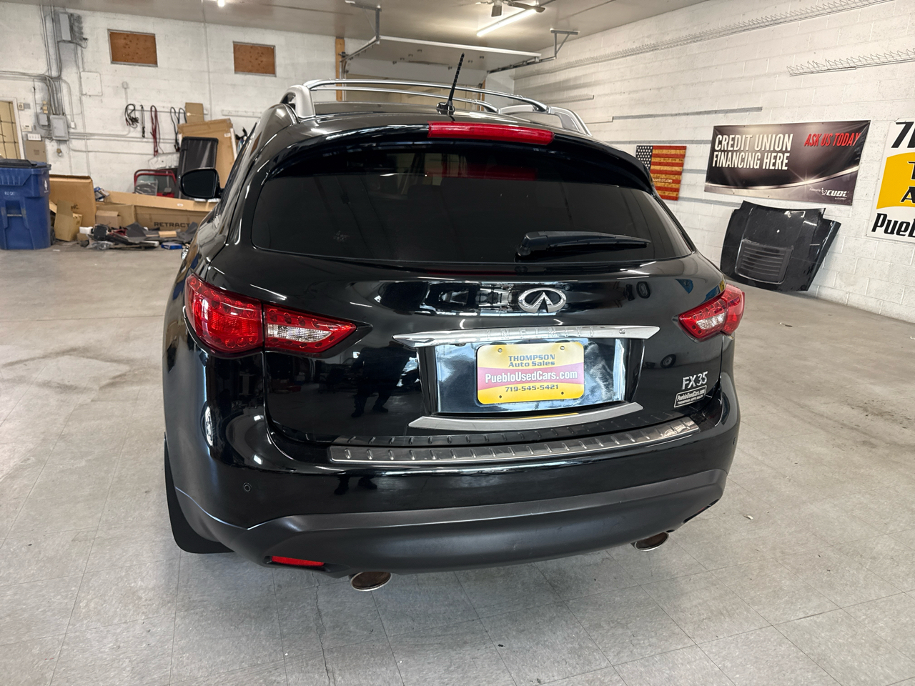 Infiniti FX35  2012