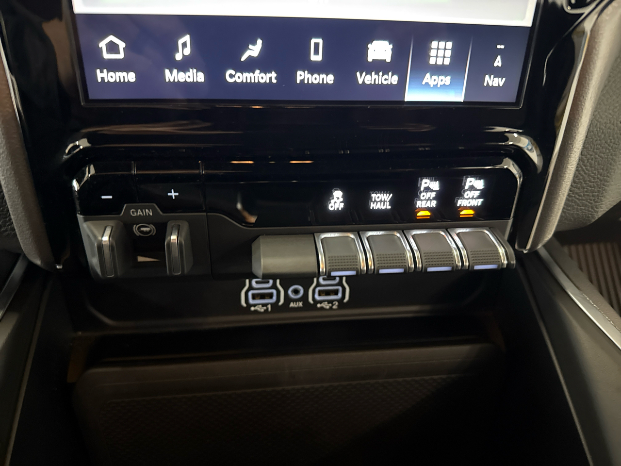 RAM 2500 Big Horn Crew Cab 4WD 2025