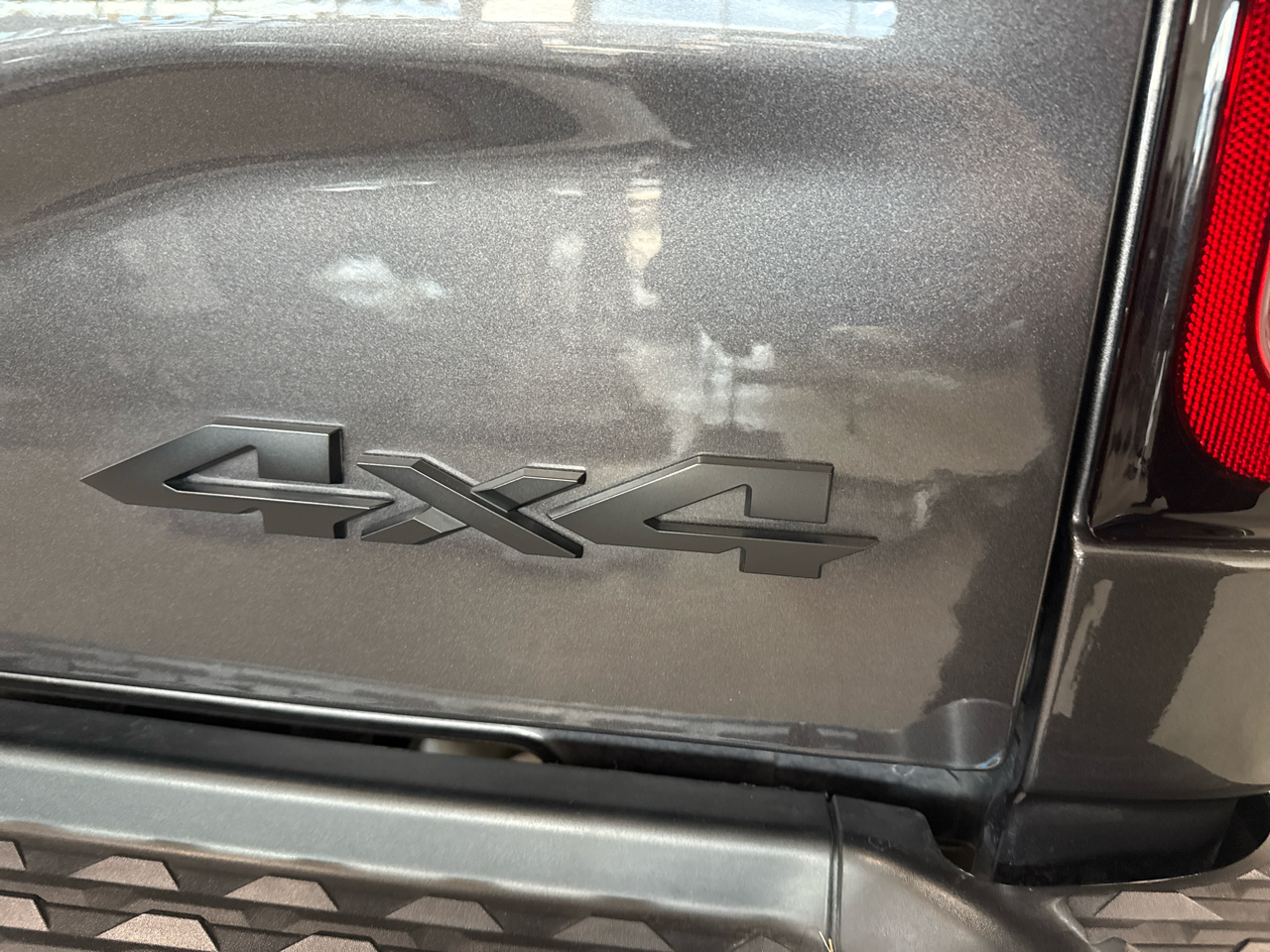 RAM 2500 Big Horn Crew Cab 4WD 2025