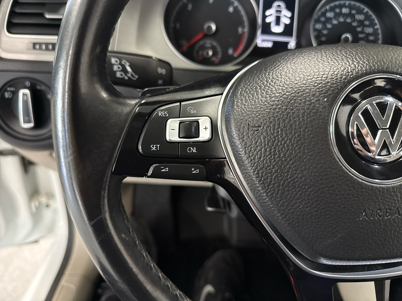 Volkswagen Golf SportWagen  2015