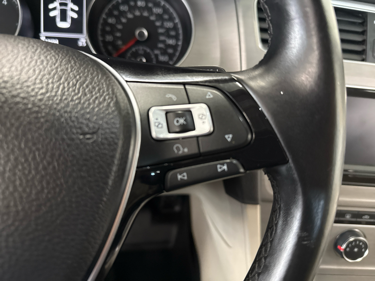 Volkswagen Golf SportWagen  2015