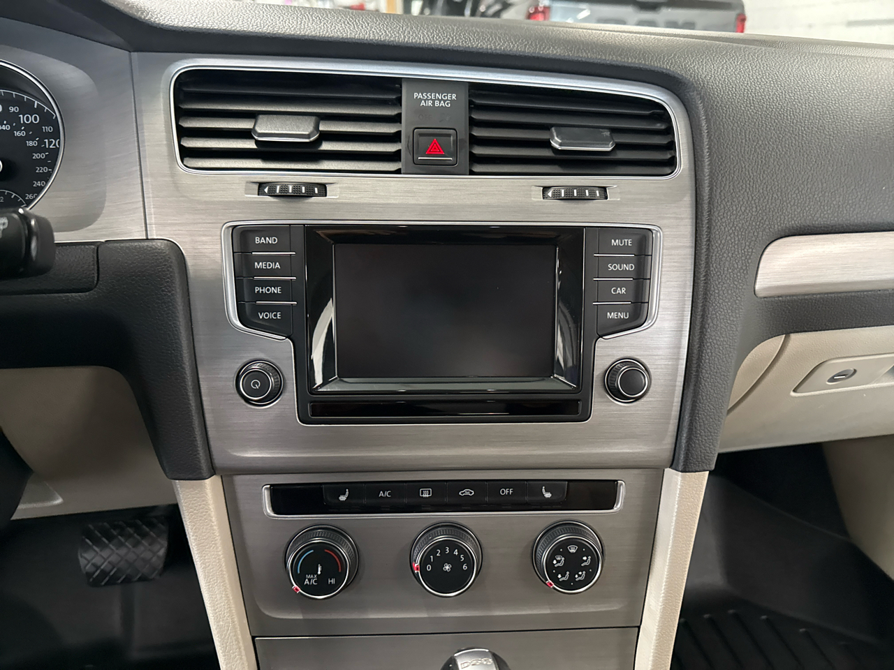 Volkswagen Golf SportWagen  2015