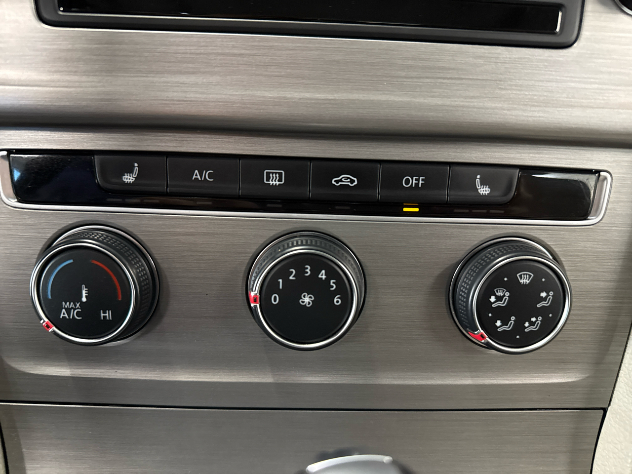 Volkswagen Golf SportWagen  2015