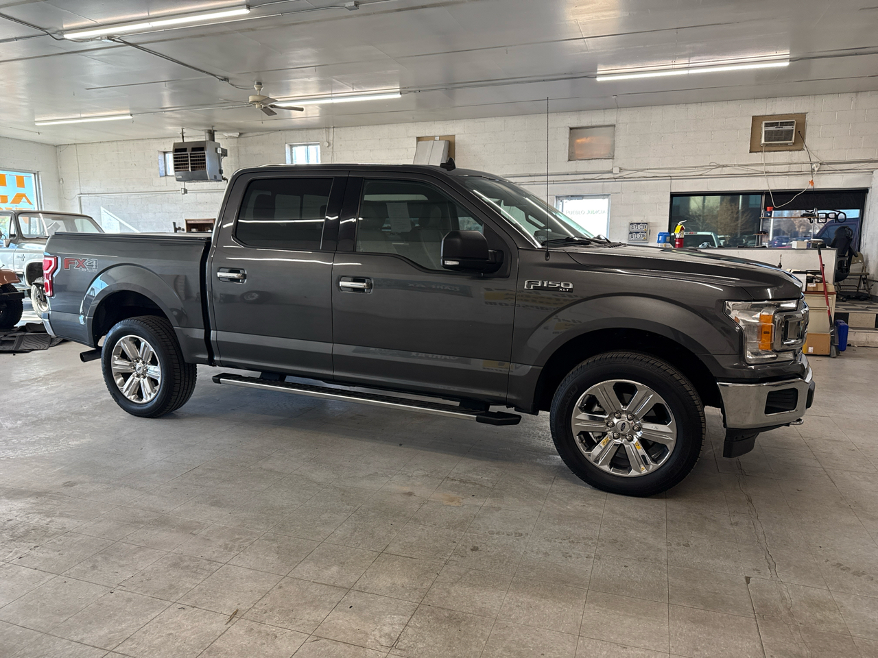 Ford F-150 XLT SuperCrew 4WD 2019