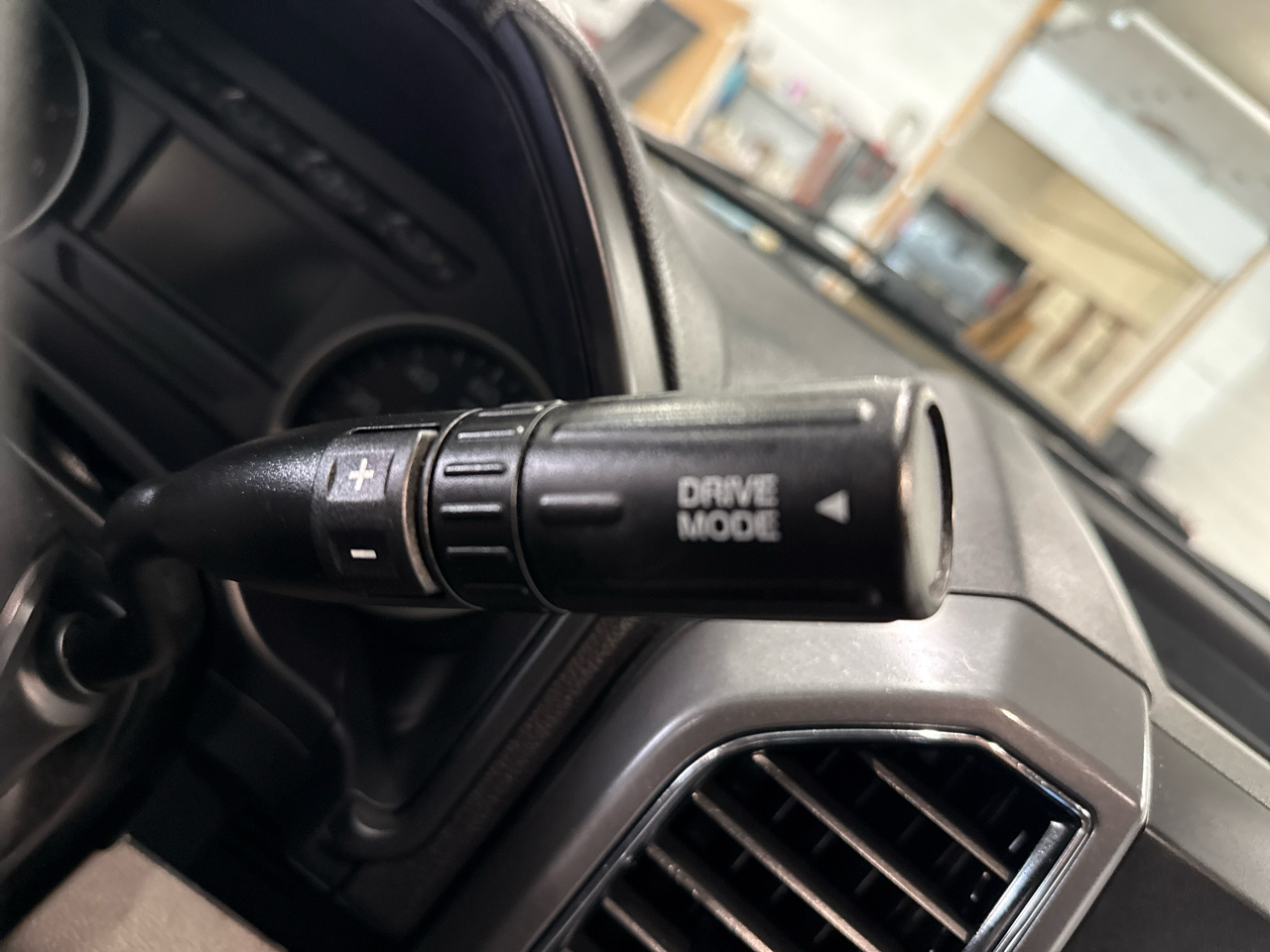 Ford F-150 XLT SuperCrew 4WD 2019