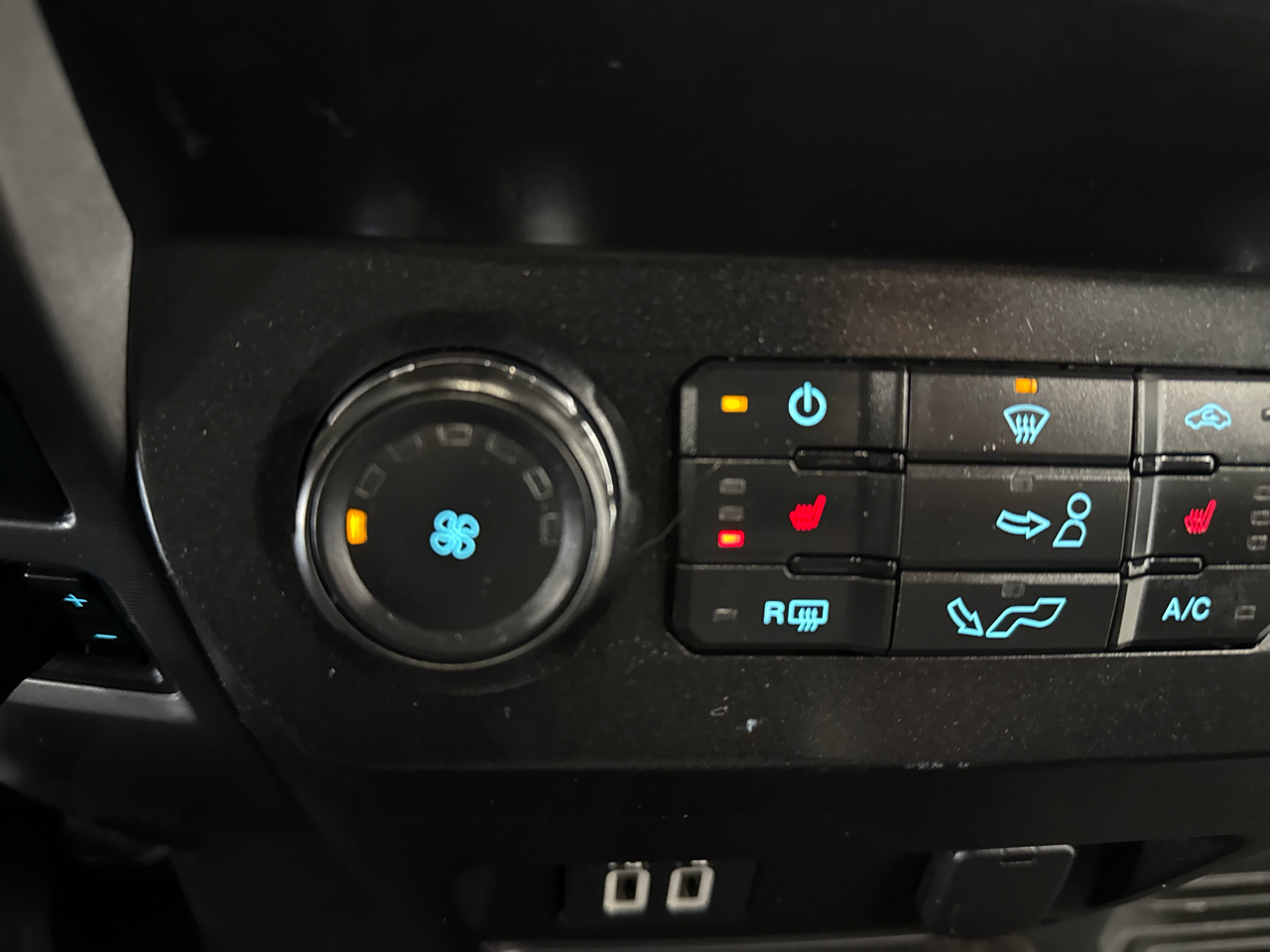 Ford F-150 XLT SuperCrew 4WD 2019