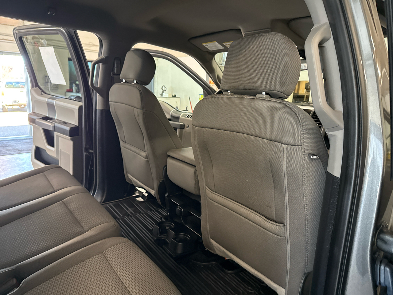 Ford F-150 XLT SuperCrew 4WD 2019