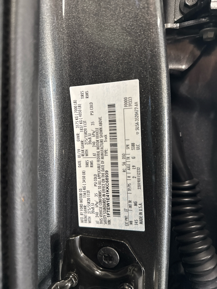 Ford F-150 XLT SuperCrew 4WD 2019