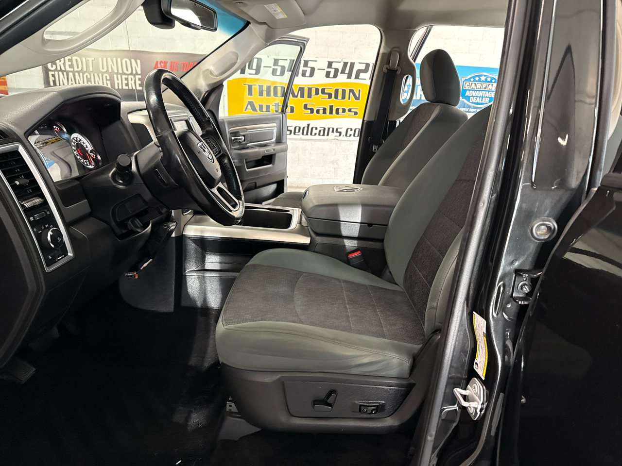 RAM 1500 Big Horn Crew Cab 4WD 2018