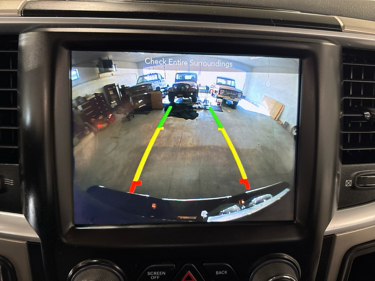 RAM 1500 Big Horn Crew Cab 4WD 2018