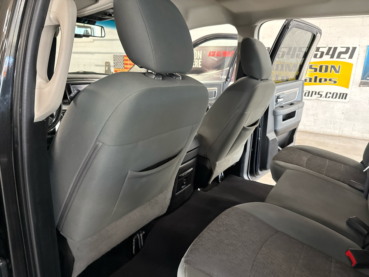 RAM 1500 Big Horn Crew Cab 4WD 2018