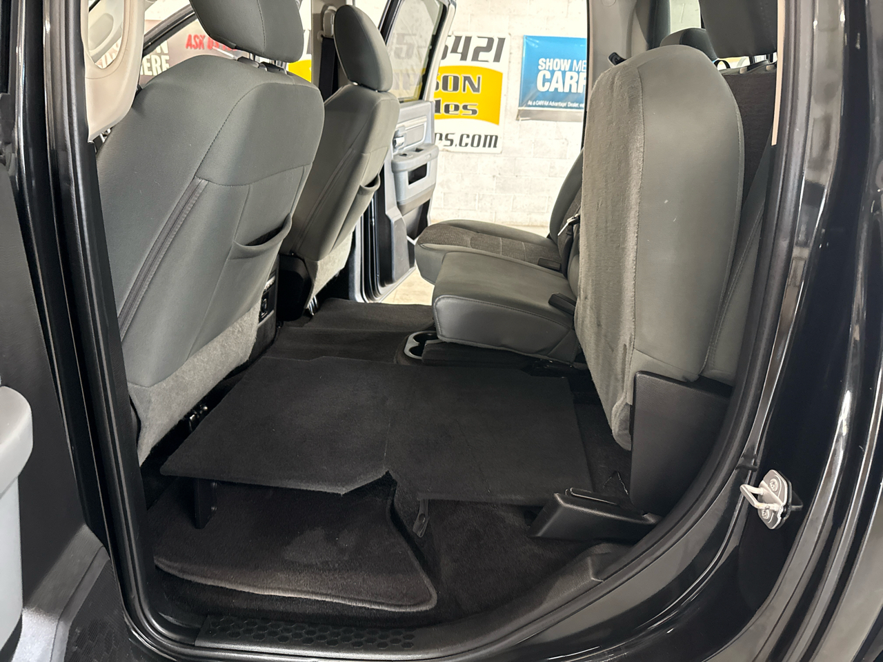 RAM 1500 Big Horn Crew Cab 4WD 2018