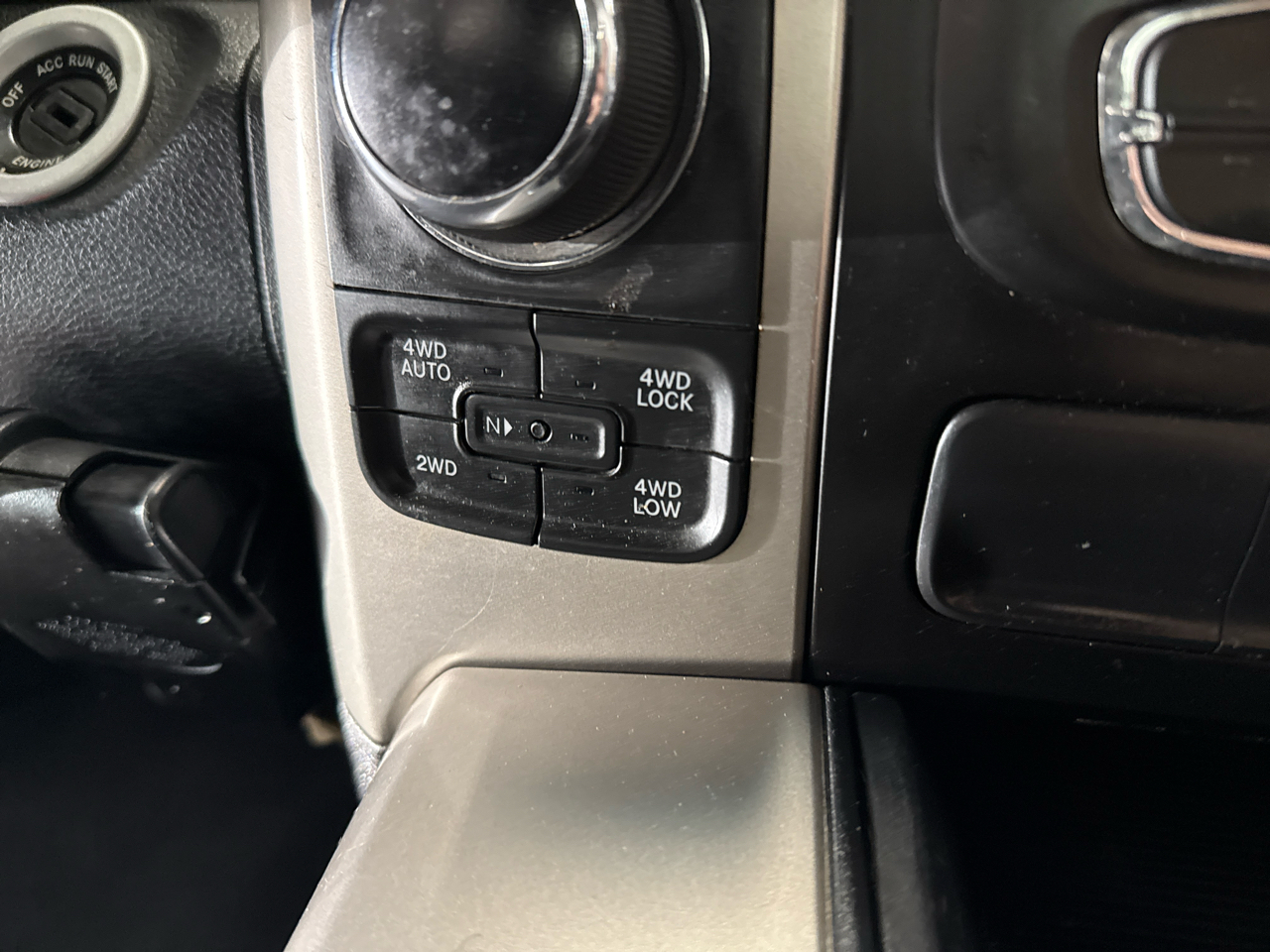 RAM 1500 Big Horn Crew Cab 4WD 2018