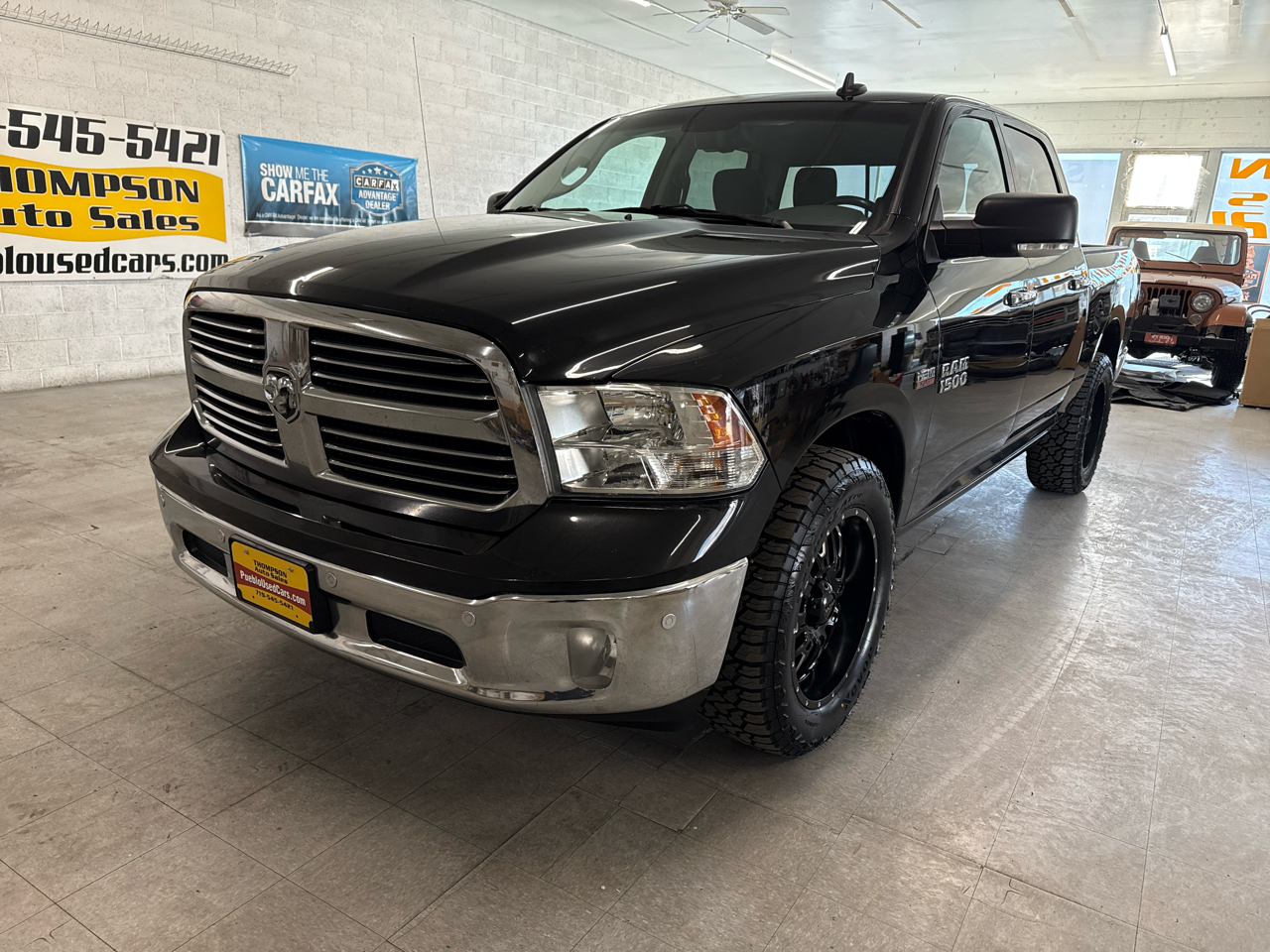 RAM 1500 Big Horn Crew Cab 4WD 2018