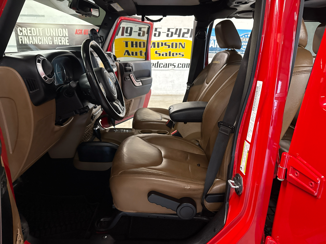 Jeep Wrangler Unlimited Sahara 4WD 2013