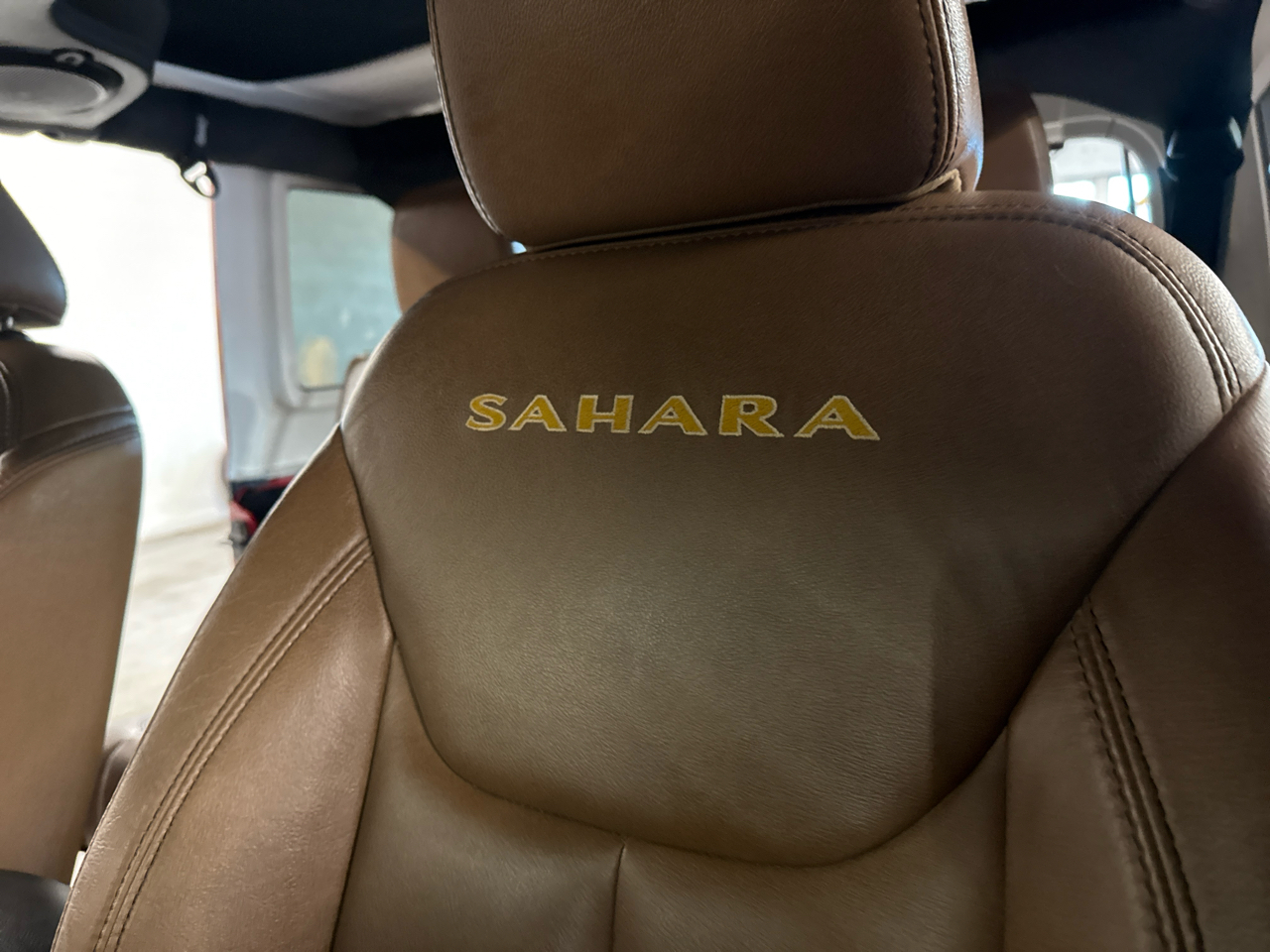 Jeep Wrangler Unlimited Sahara 4WD 2013